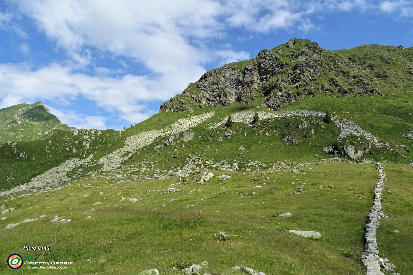 30 Grandi recinzioni di alpeggi.JPG